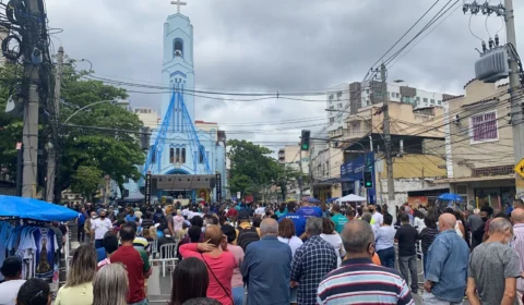 Nossa Senhora Aparecida reuniu milhares de fiéis no RJ