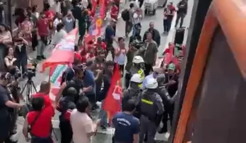 Confusão entre PMs e organização marca início de ato de Lula e Haddad na Paulista