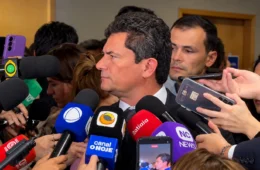Moro reforça apoio a Flávio e diz que ‘vitória está a caminho’ no 2º turno