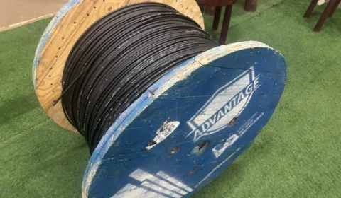 Polícia prende condenado por tráfico suspeito de transportar armas e drogas no RJ