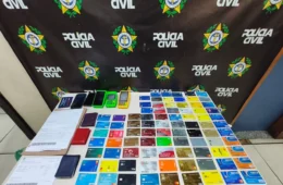Dupla é presa com 85 cartões bancários após golpes contra clientes no Caju