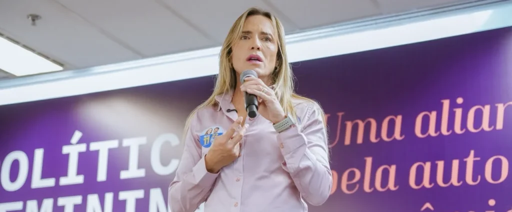Governadora afirma que paralisação marcada para quarta-feira (21/10) prejudica a comunidade escolar por ocorrer quatro dias antes do segundo turno; Sinpro-DF mantém mobilização e cobra mudanças na política educacional.