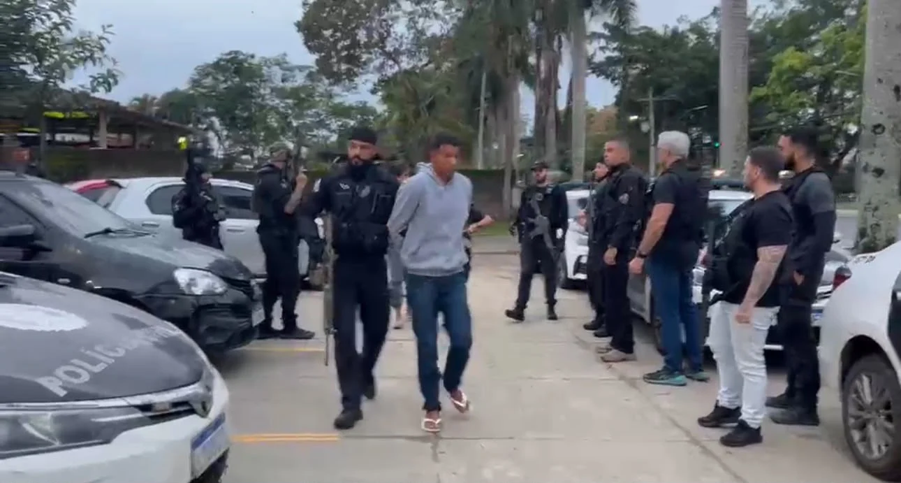 Até a divulgação das informações sobre a operação, não foram apresentados detalhes sobre a atividade profissional dos investigados em Paraty, o período exato em que chegaram à cidade ou a existência de outras pessoas que teriam auxiliado na permanência deles no município