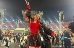 BTS no Brasil:  inspirações de looks para entrar no clima da turnê ARIRANG