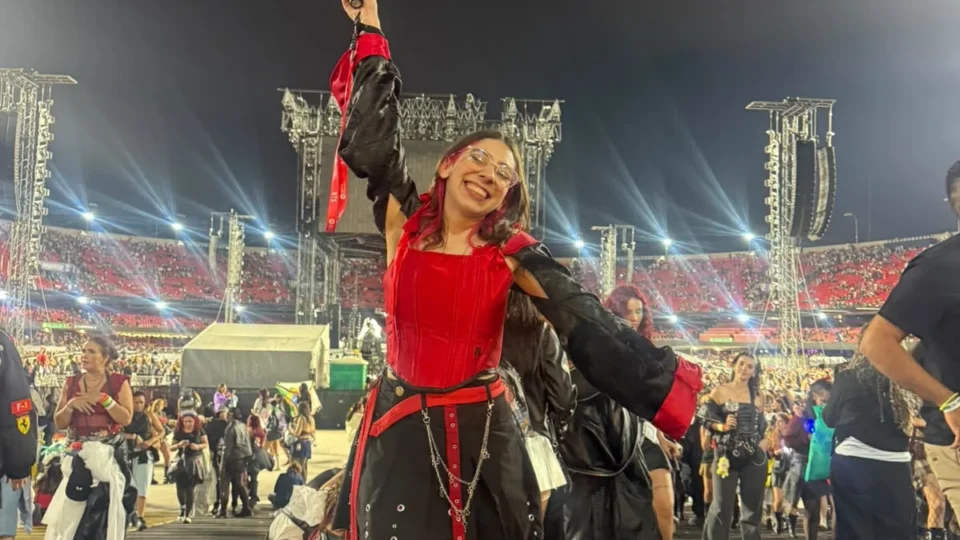 BTS no Brasil:  inspirações de looks para entrar no clima da turnê ARIRANG