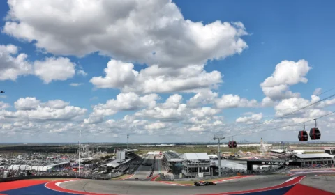 Isack Hadjar larga em 3º no GP dos EUA e desafia Mercedes