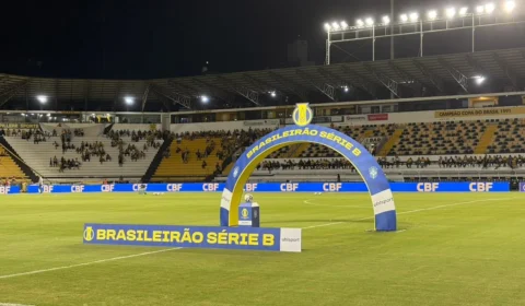 Criciúma recebe América-MG em jogo-chave pelo G-6 da Série B