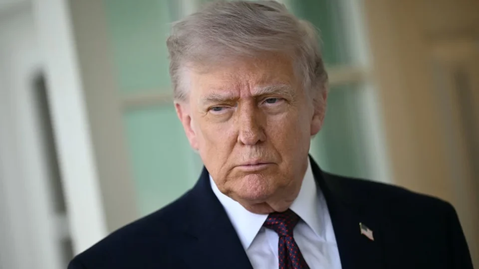 Governo Trump destina US$ 1 milhão a projeto para financiar grupos críticos ao STF no Brasil