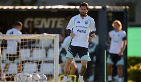 Argentina x Benim onde assistir: jogo e despedida de Messi às 20h