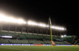 Goiás x Náutico: jogo decisivo às 19h30 pela Série B hoje