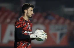 São Paulo x Santos hoje 20h: clássico no Morumbi com 7 desfalques