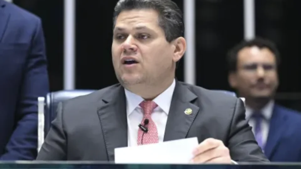 PP e União Brasil retiram apoio a Alcolumbre na disputa pelo comando do Senado