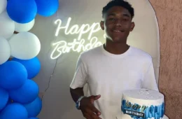 Adolescente morto a facada em Ceilândia é velado sob comoção; suspeito está foragido