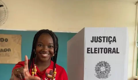 Ana Elisa cita ditadura militar e associa incêndio na UFPE a “fascistas”