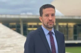 “Bolsonaro e Talvane Albuquerque” explode no Google após convocação de Janones ao Exército de Lula; entenda