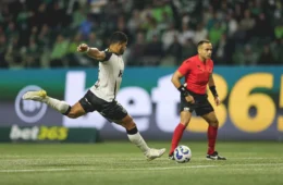 Seu time faz gol de falta? Veja o ranking dos últimos dez anos no Brasileirão