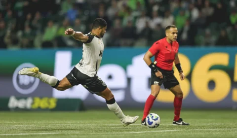 Seu time faz gol de falta? Veja o ranking dos últimos dez anos no Brasileirão