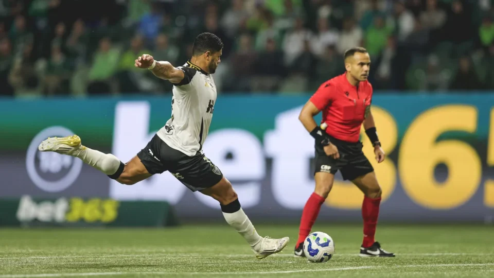 Seu time faz gol de falta? Veja o ranking dos últimos dez anos no Brasileirão