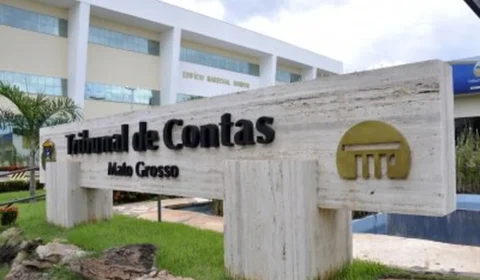 Vinhos, relógios de luxo e euros: veja o que a PF apreendeu em operação no TCE-MT