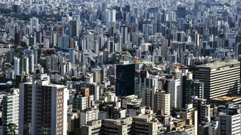 Finados: veja o que abre e fecha em Minas no feriadão
