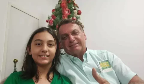 Bolsonaro pede autorização a Moraes para fazer festa de aniversário da filha em casa