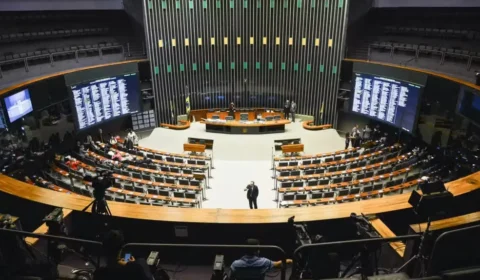Câmara terá maior bancada feminina da história com 108 mulheres eleitas