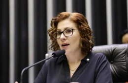 Justiça italiana realiza nova audiência sobre extradição de Carla Zambelli nesta terça-feira