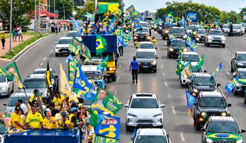 Carreata pró-Flávio Bolsonaro e Celina Leão reúne lideranças políticas em Brasília