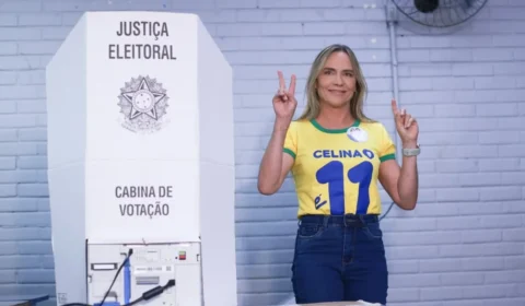 Celina Leão vota com Michelle Bolsonaro e Bia Kicis no Lago Norte, em Brasília