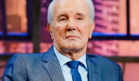 Celso Freitas deixa o SBT e se aposenta após 56 anos na televisão