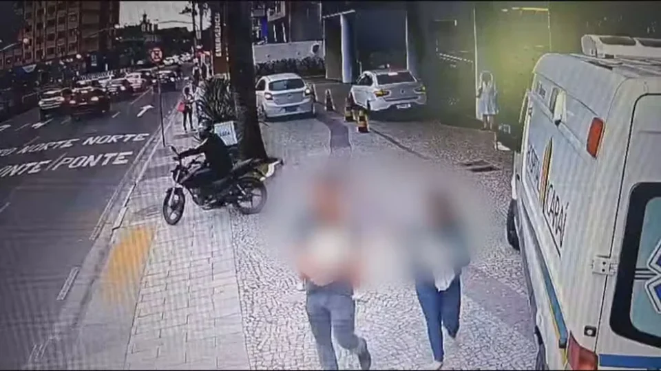 Homem em liberdade condicional é preso suspeito de furtar 100 celulares em dois meses