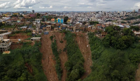 BH tem R$ 19,8 mi em obras contra deslizamentos paradas em 14 pontos