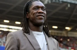 Seedorf assume Corinthians após sete anos sem trabalhar como treinador