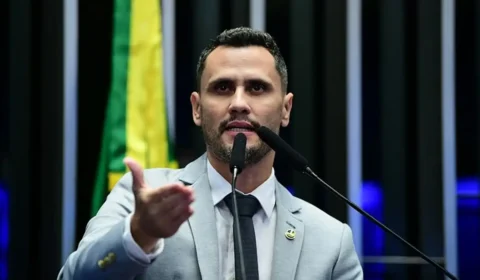 Cleitinho pede que Flávio deixe de ouvir Rogério Marinho sobre escala 6×1