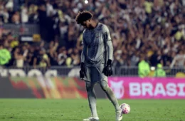 Corinthians chega a 66% de chance de rebaixamento à Série B após vitória do Grêmio