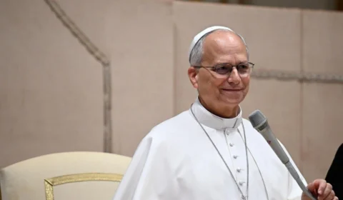 Papa Leão XIV é internado em Roma para cirurgia de retirada de nódulo no pulmão