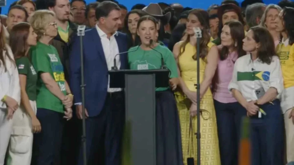 Aliados de Flávio criticam fala de Daniella Marques sobre Bolsa Família na reta final da eleição