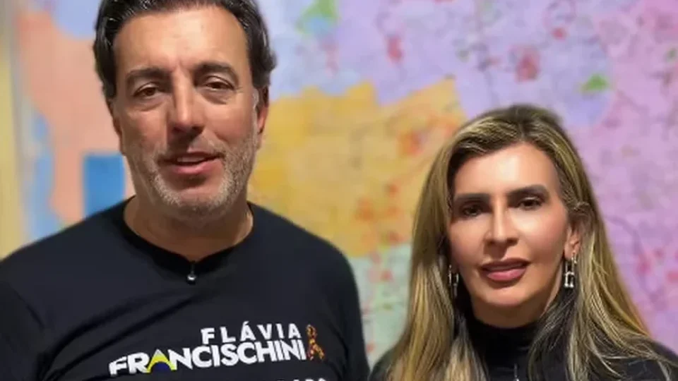 Cassado por fake news, Francischini volta à Câmara e vê três familiares eleitos no Paraná