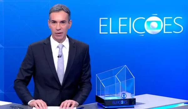 César Tralli vira alvo de críticas após mediar debate entre Lula e Flávio na Globo