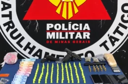 Suspeitos de ligação com PCC são presos com armas e drogas em MG