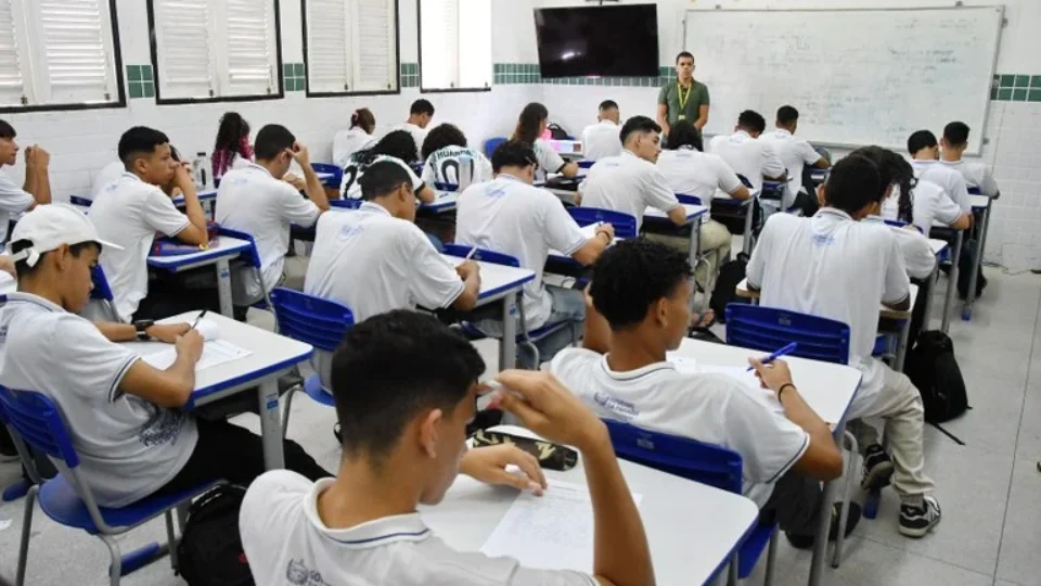 Paraíba tem 38,5 mil alunos da rede pública inscritos no Enem 2026