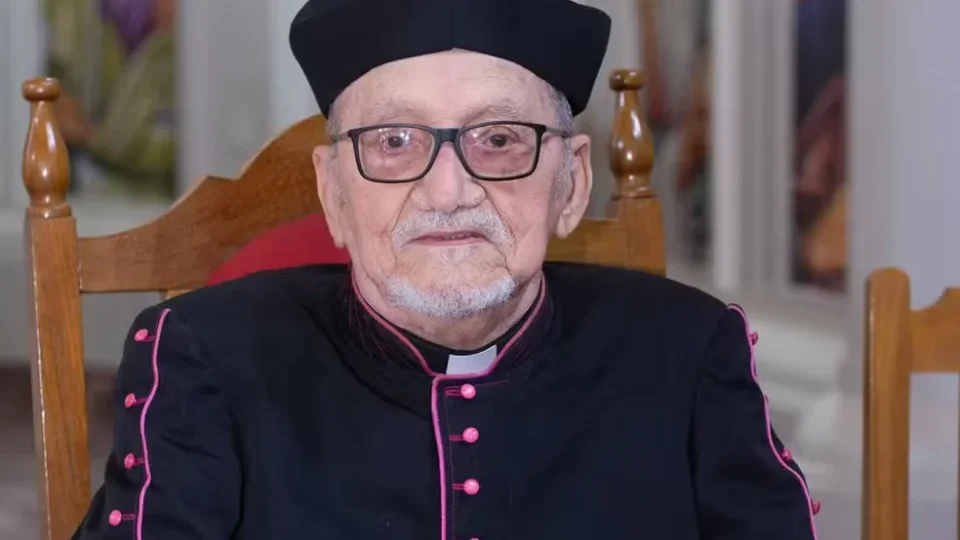 Monsenhor Antônio Alencar morre aos 93 anos e deixa legado de mais de seis décadas na Igreja