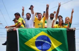 Flávio Bolsonaro vai ao Norte e promete flexibilizar regras ambientais na reta final da eleição