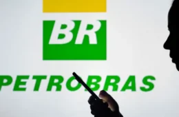 Petrobras (PETR4) entra no radar de investidores em meio à turbulência na Bolsa