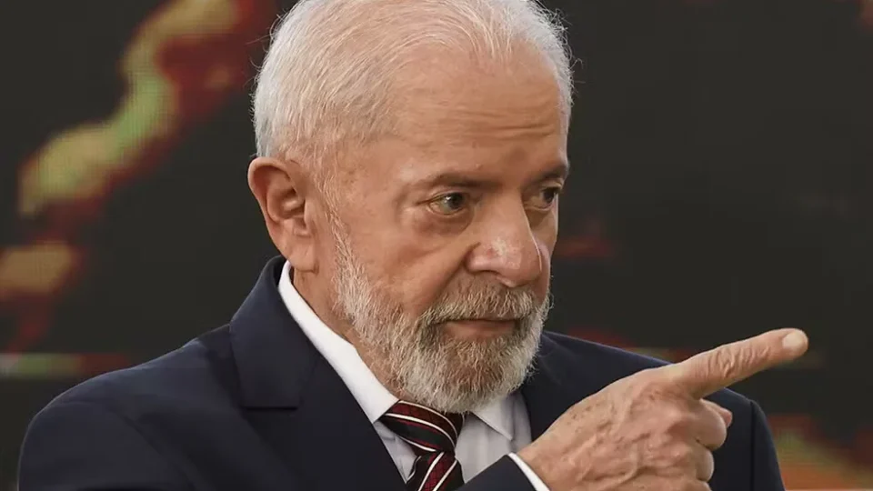Lula não vai ao debate da Globo? Presidente impõe condição para enfrentar Flávio