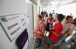 Apuração das eleições 2026 começa às 17h e redesenha o mapa político do Brasil