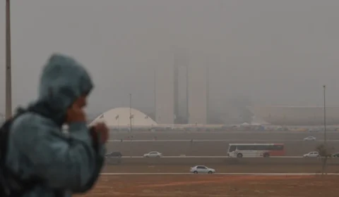DF entra em alerta para tempestades com ventos de até 60 km/h
