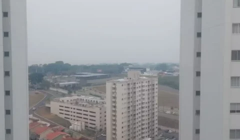 Manaus e outros cinco municípios têm qualidade do ar péssima por causa da fumaça