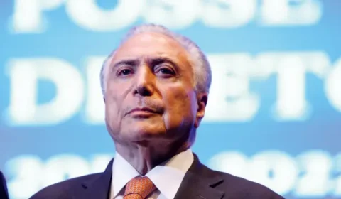 Michel Temer declara voto em Flávio Bolsonaro no 2º turno: “Sociedade quer um caminho diferente”