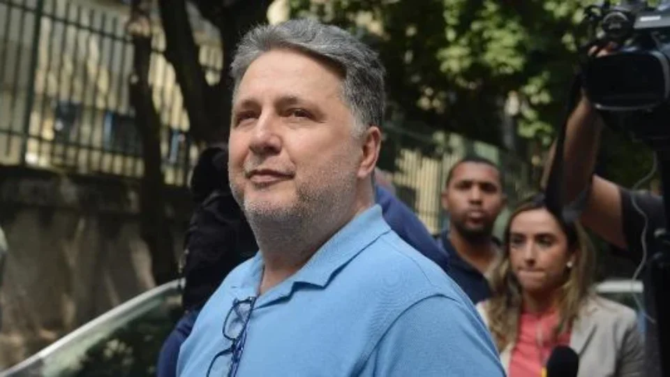 O que acontece com os votos em Garotinho após TSE revogar liminar? Entenda